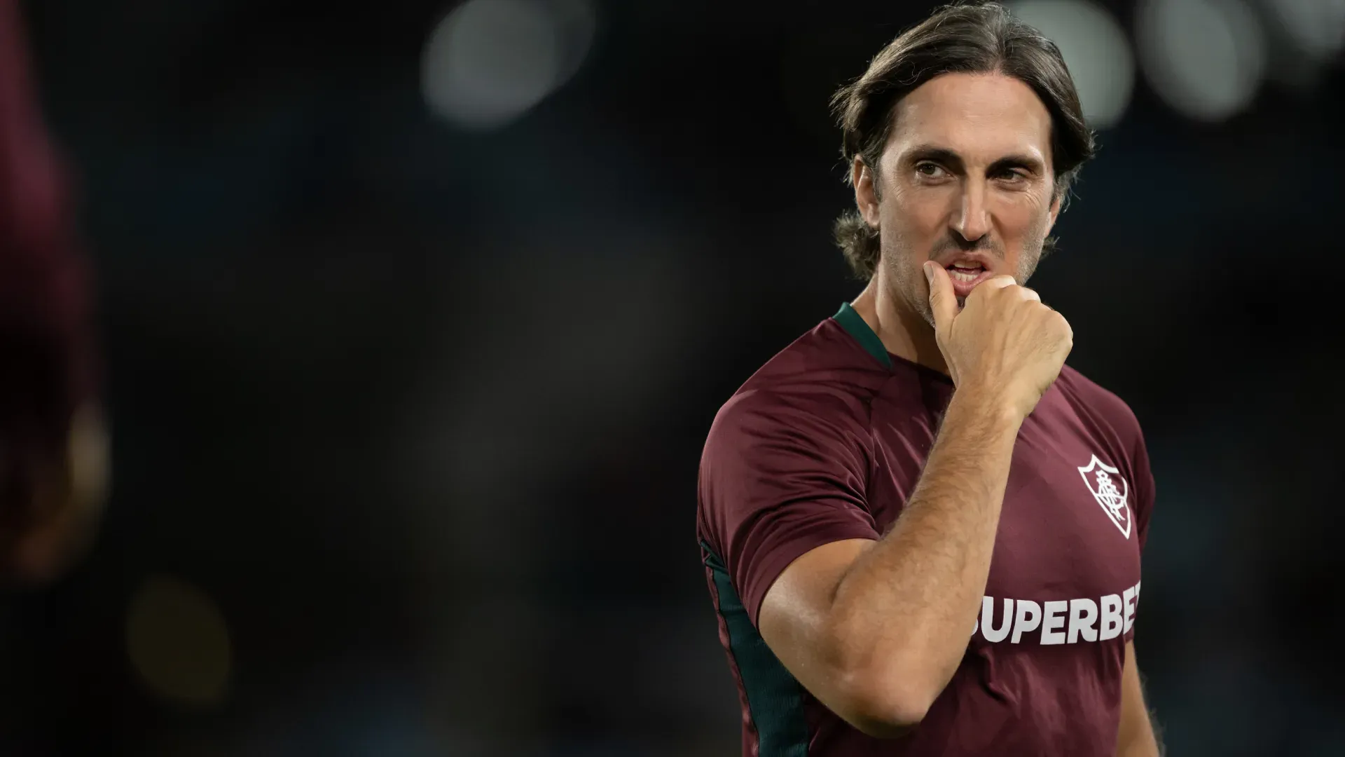 Zubeldía no comando técnico do Fluminense – Foto: Jorge Rodrigues/AGIF