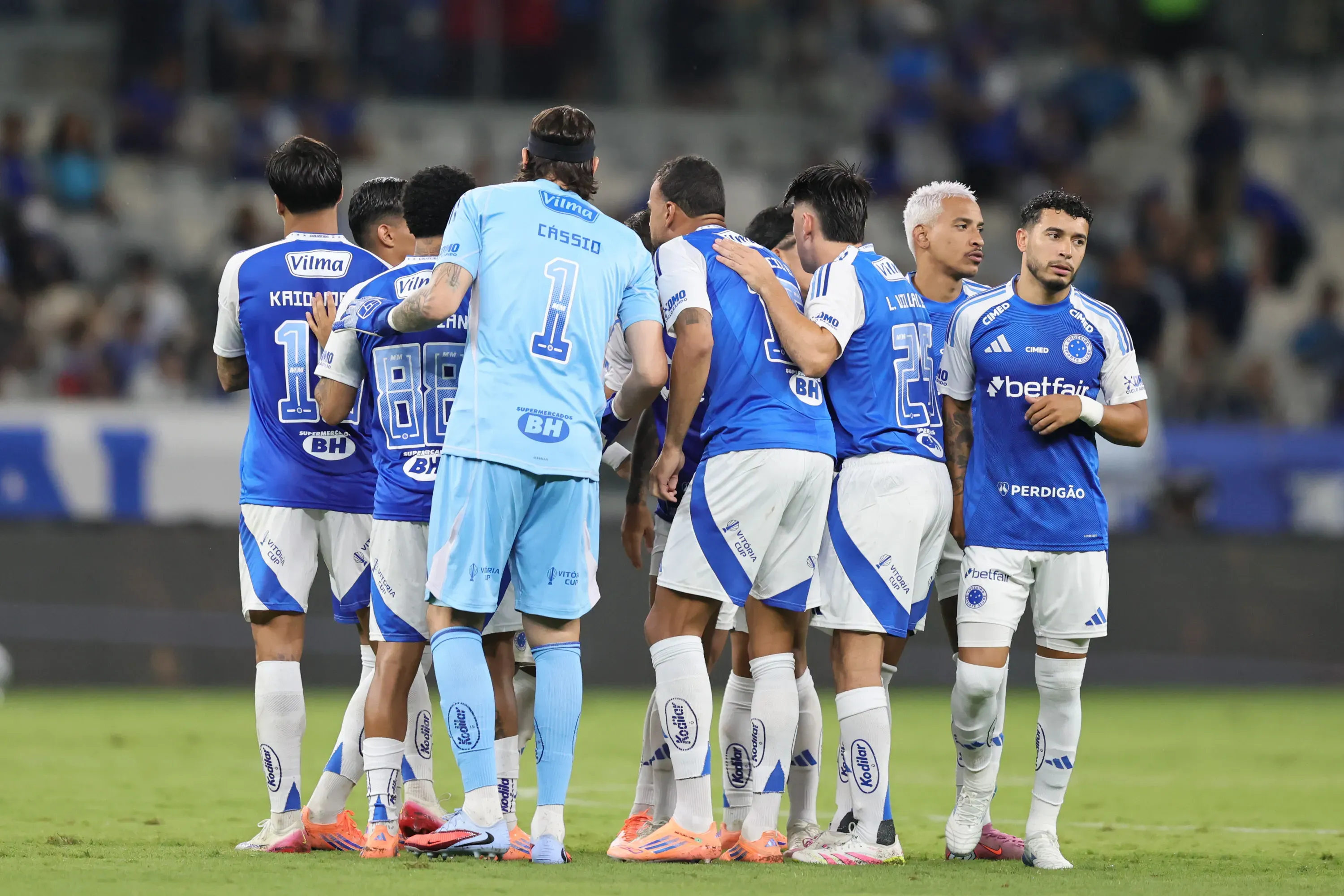 Duelo de ida vai acontecer com mando Celeste. Foto: Gilson Lobo/AGIF