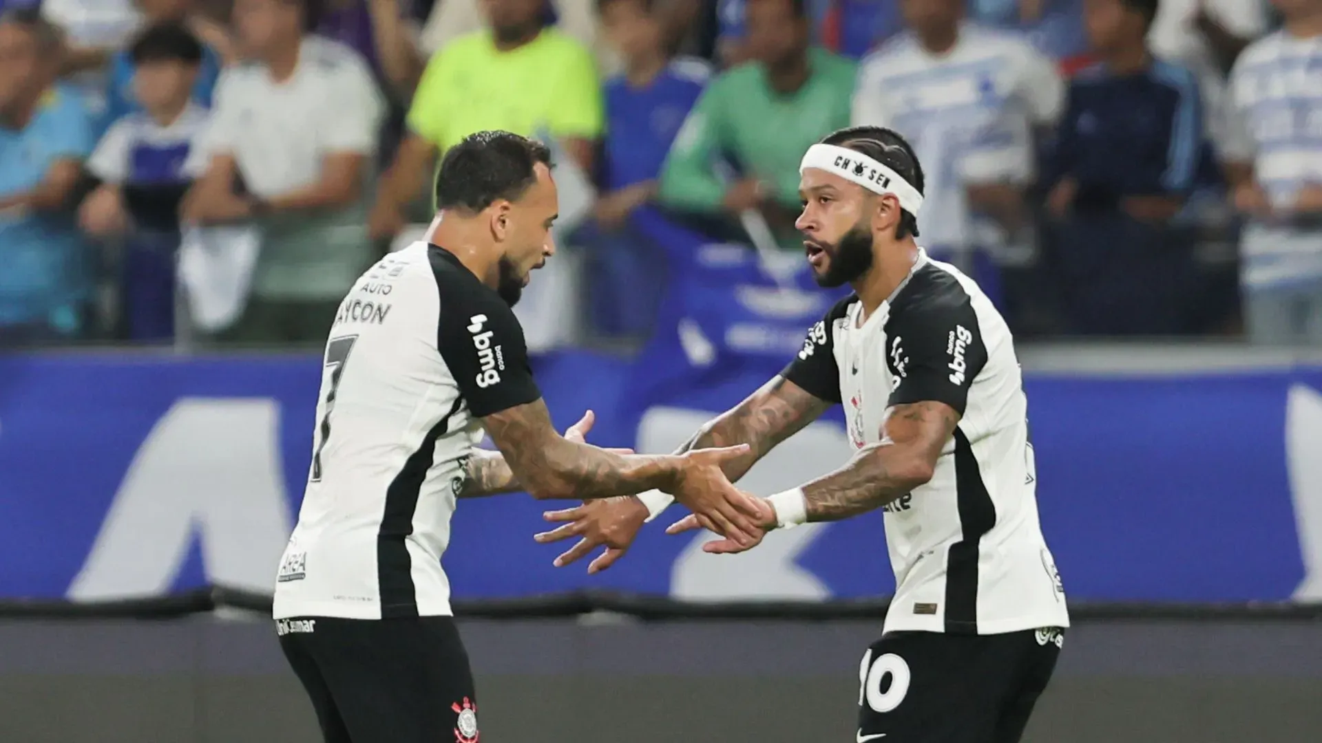 Corinthians atinge maior sequência sem sofrer gols na história da Copa do Brasil — Foto Gilson LoboAGIF