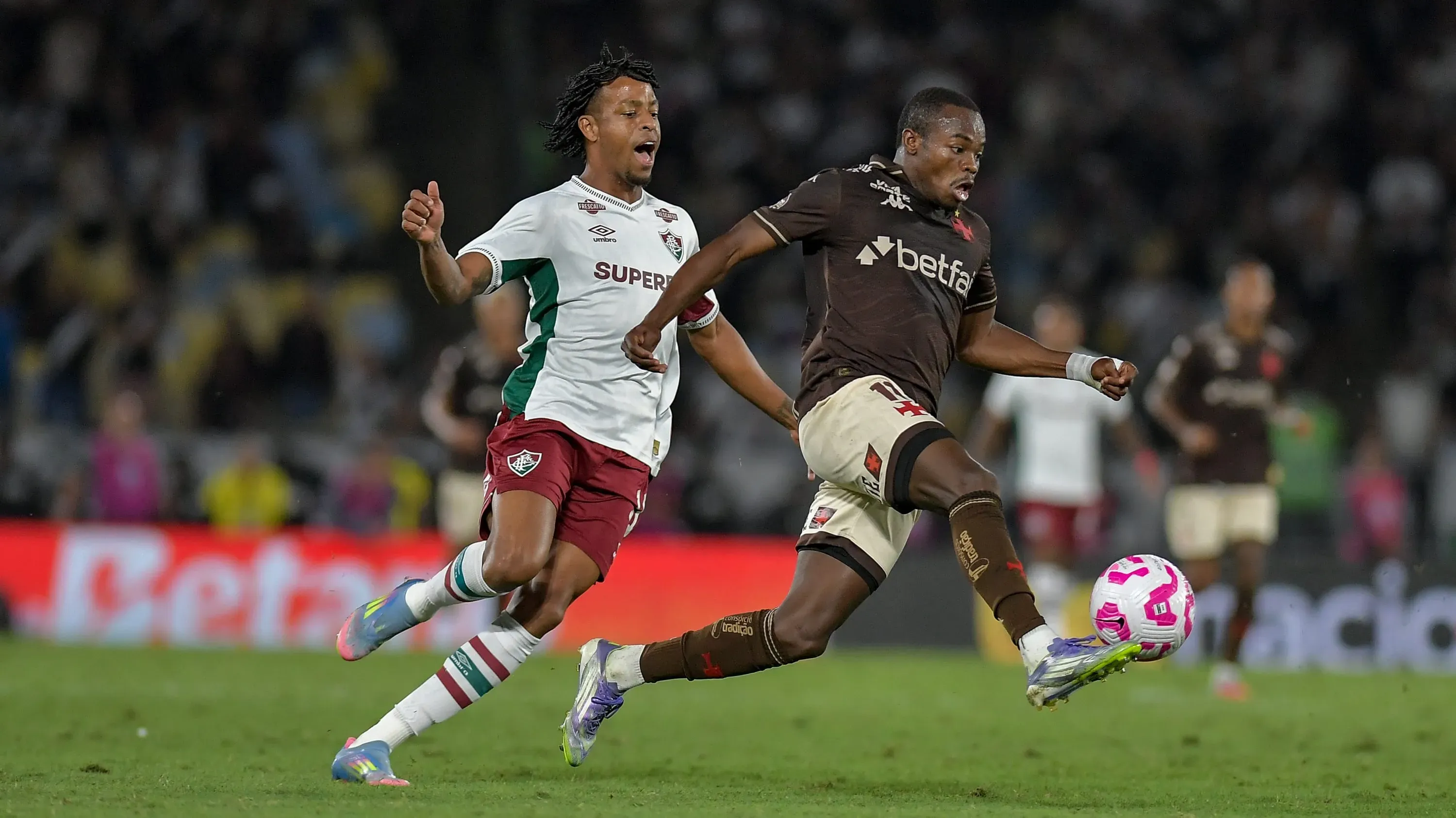 Vasco x Fluminense pelo Brasileirão 2025. Foto: Thiago Ribeiro/AGIF