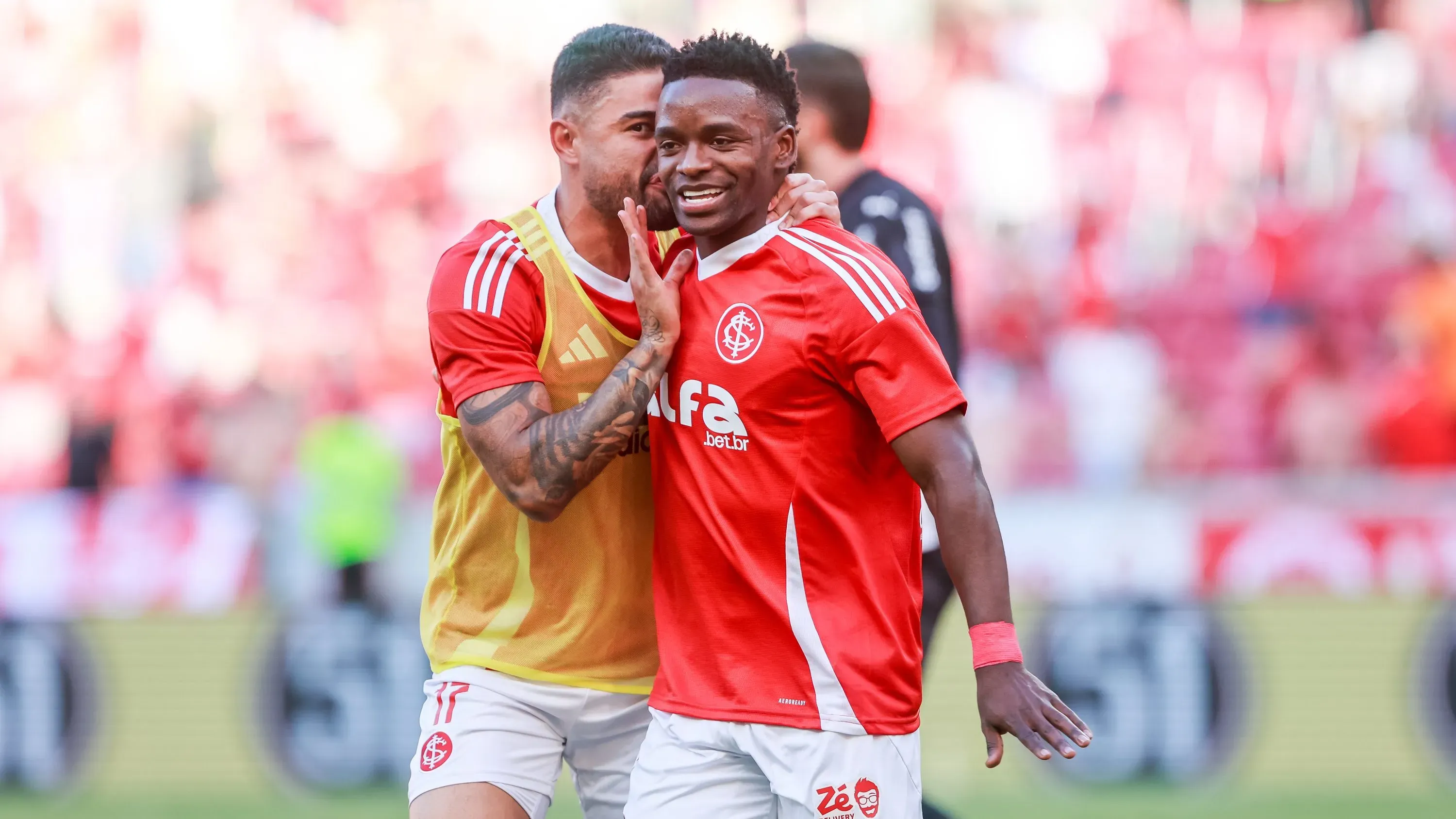 Carbonero comemora seu gol contra o RB Bragantino. Foto: Luiz Erbes/AGIF