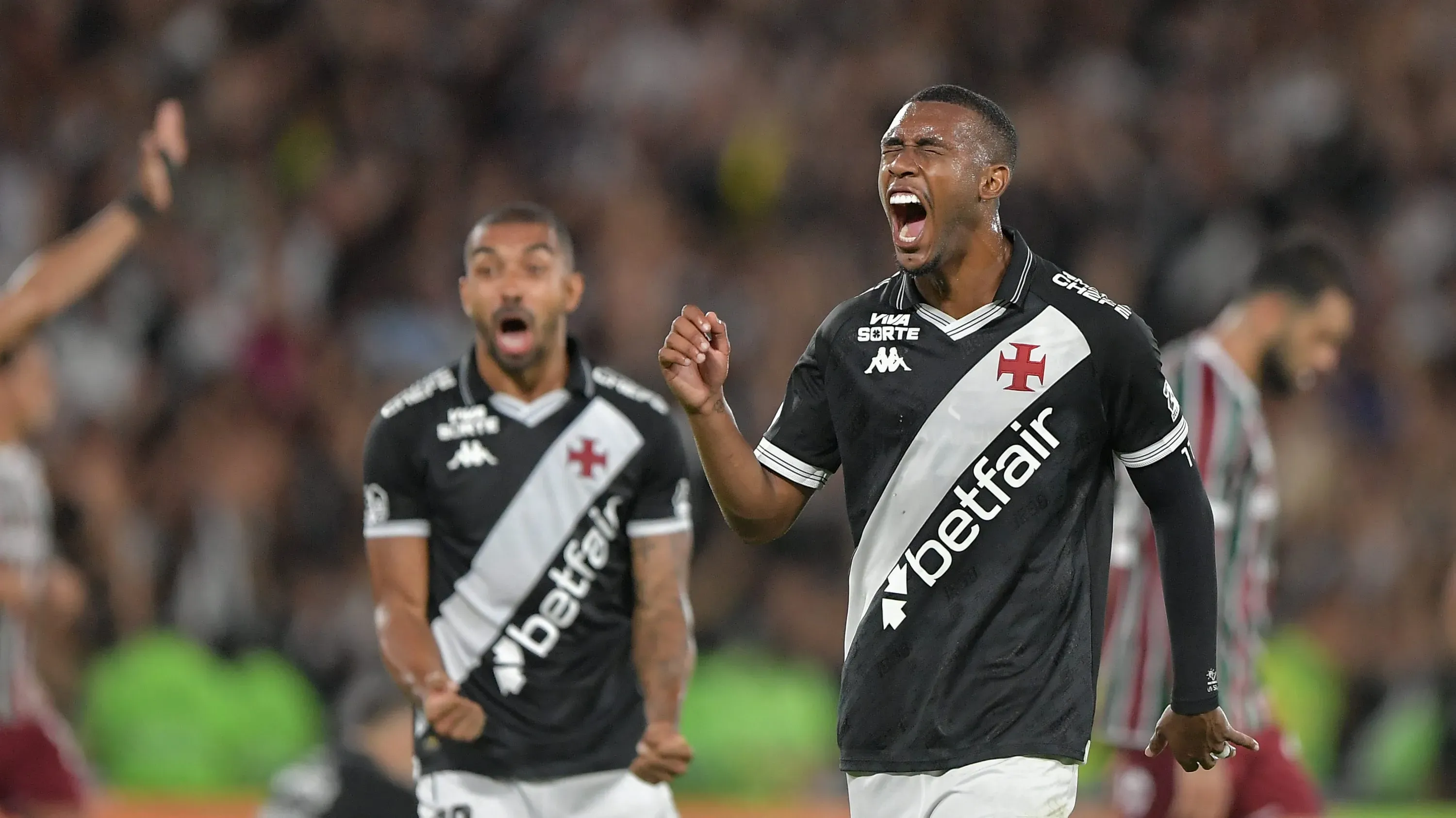Rayancomemora seu gol no Maracanã . Foto: Thiago Ribeiro/AGIF