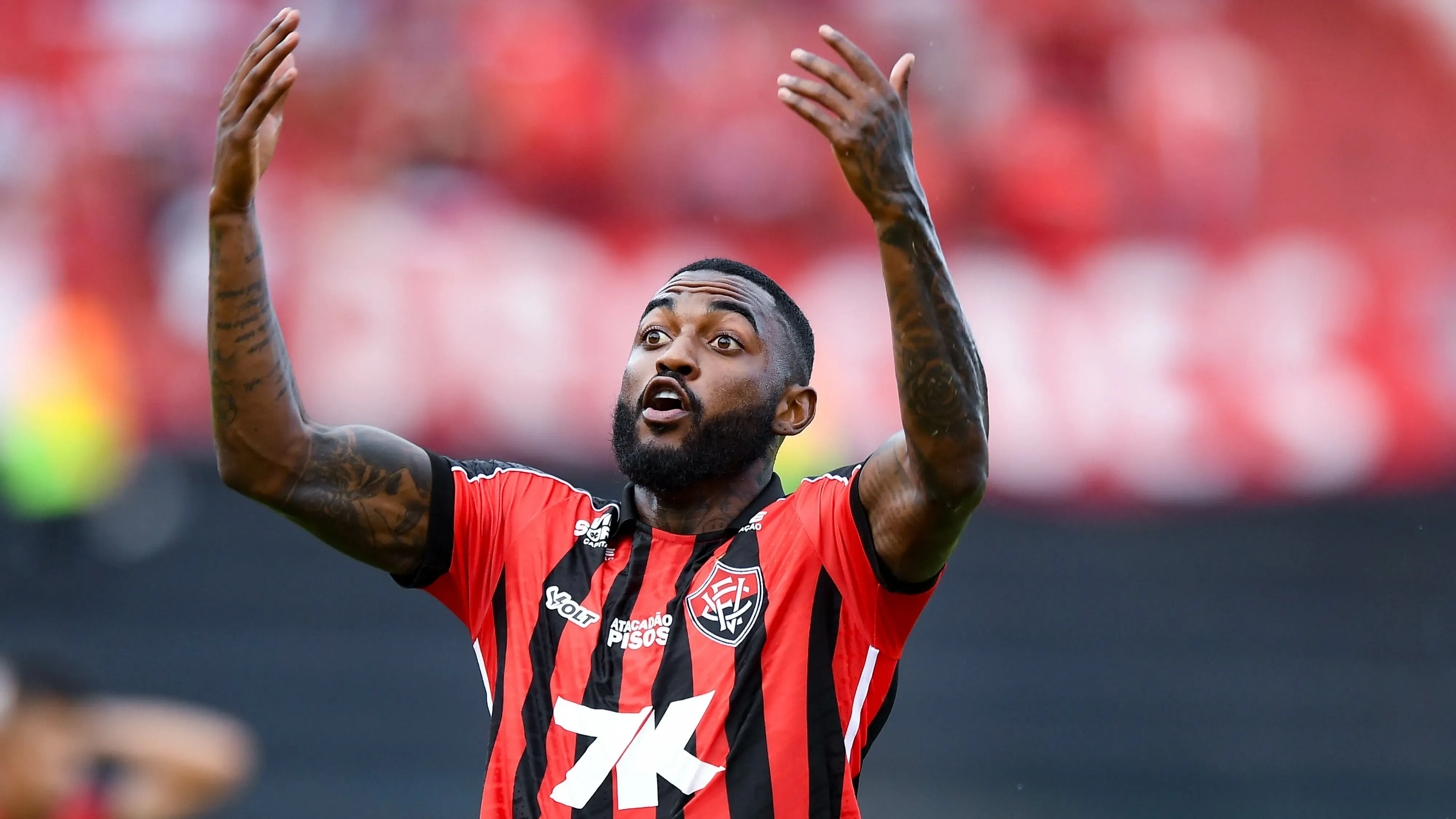 Ramon jogador do Vitoria durante partida contra o Sao Paulo no estadio Barradao pelo campeonato Brasileiro A 2025. Foto: Jhony Pinho/AGIF