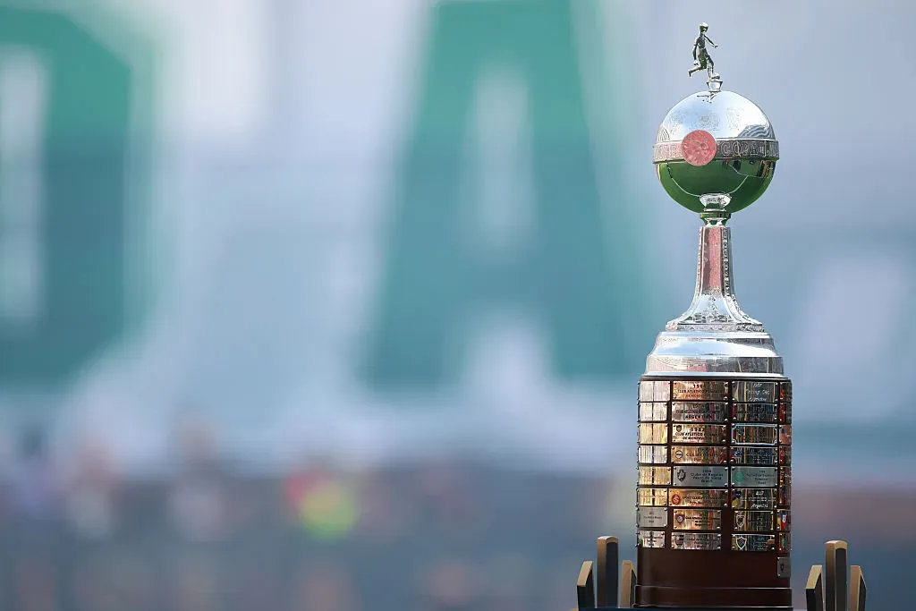 Troféu da Libertadores 2025