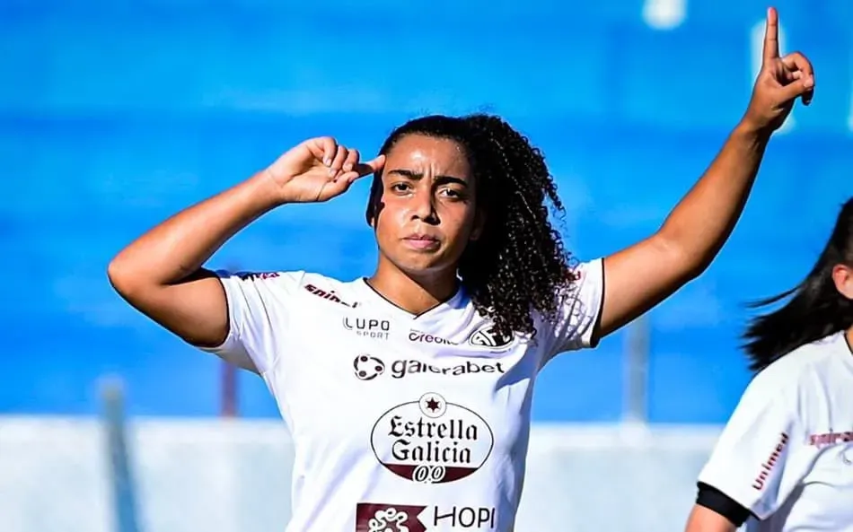 Natalia Vendito, atacante da Ferroviária. Foto: Rafael Zocco/Ferroviária