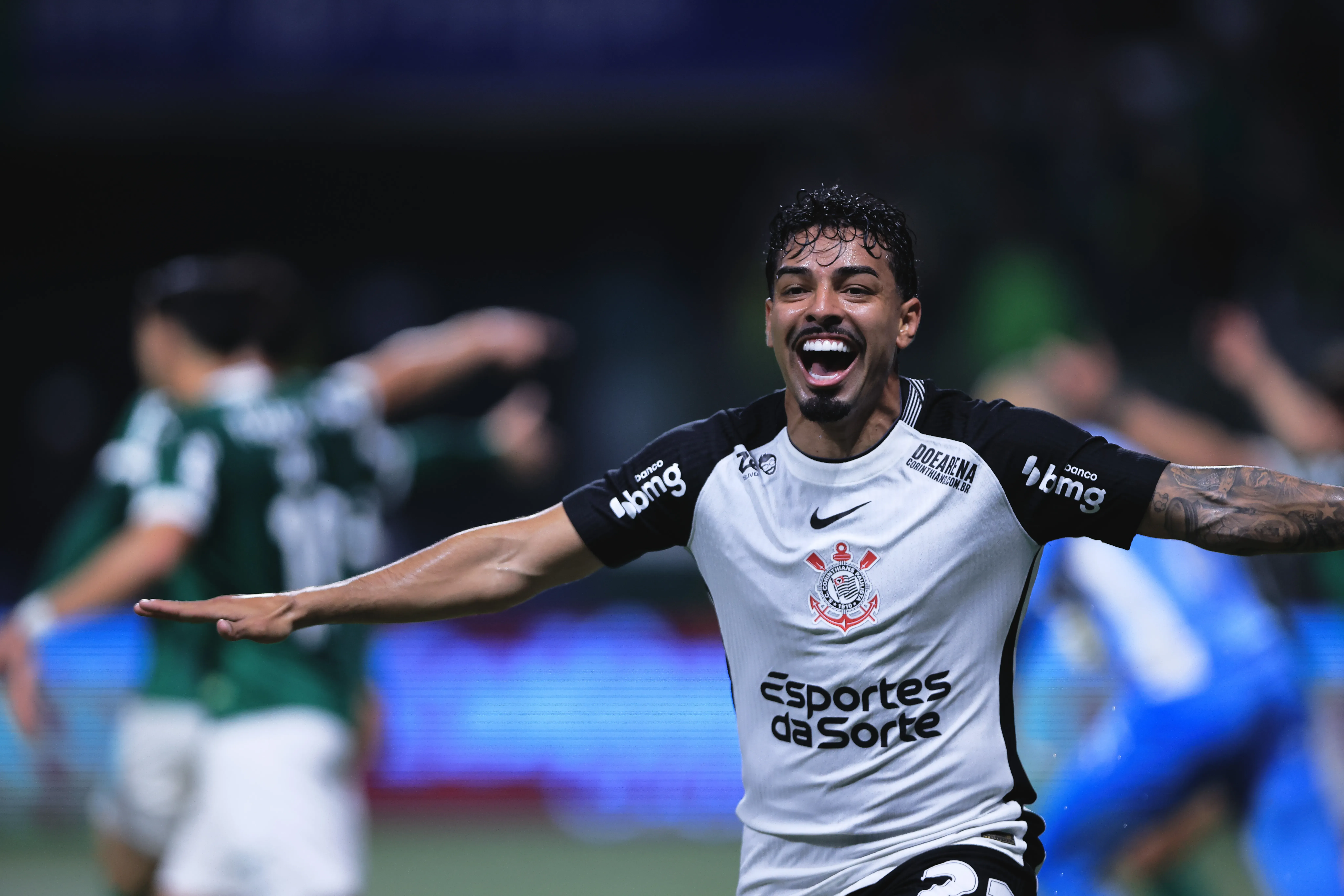 Matheus Bidu jogador do Corinthians comemora seu gol durante partida contra o Palmeiras. Foto: Ettore Chiereguini/AGIF