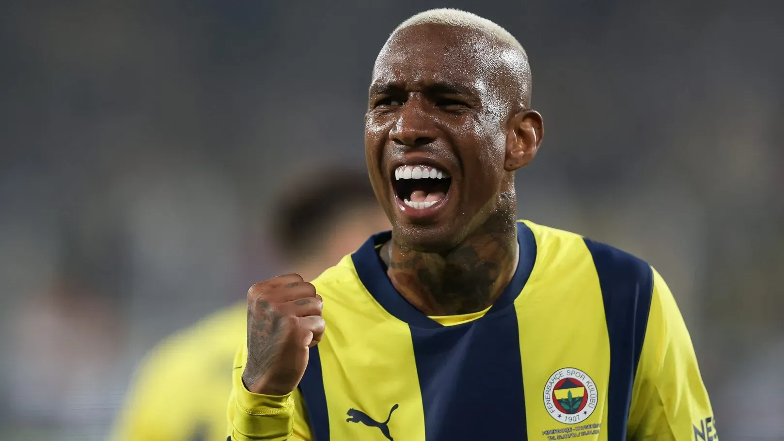 Talisca atualmente joga pelo Fenerbahçe, da Turquia - (Photo by Ahmad Mora/Getty Images).
