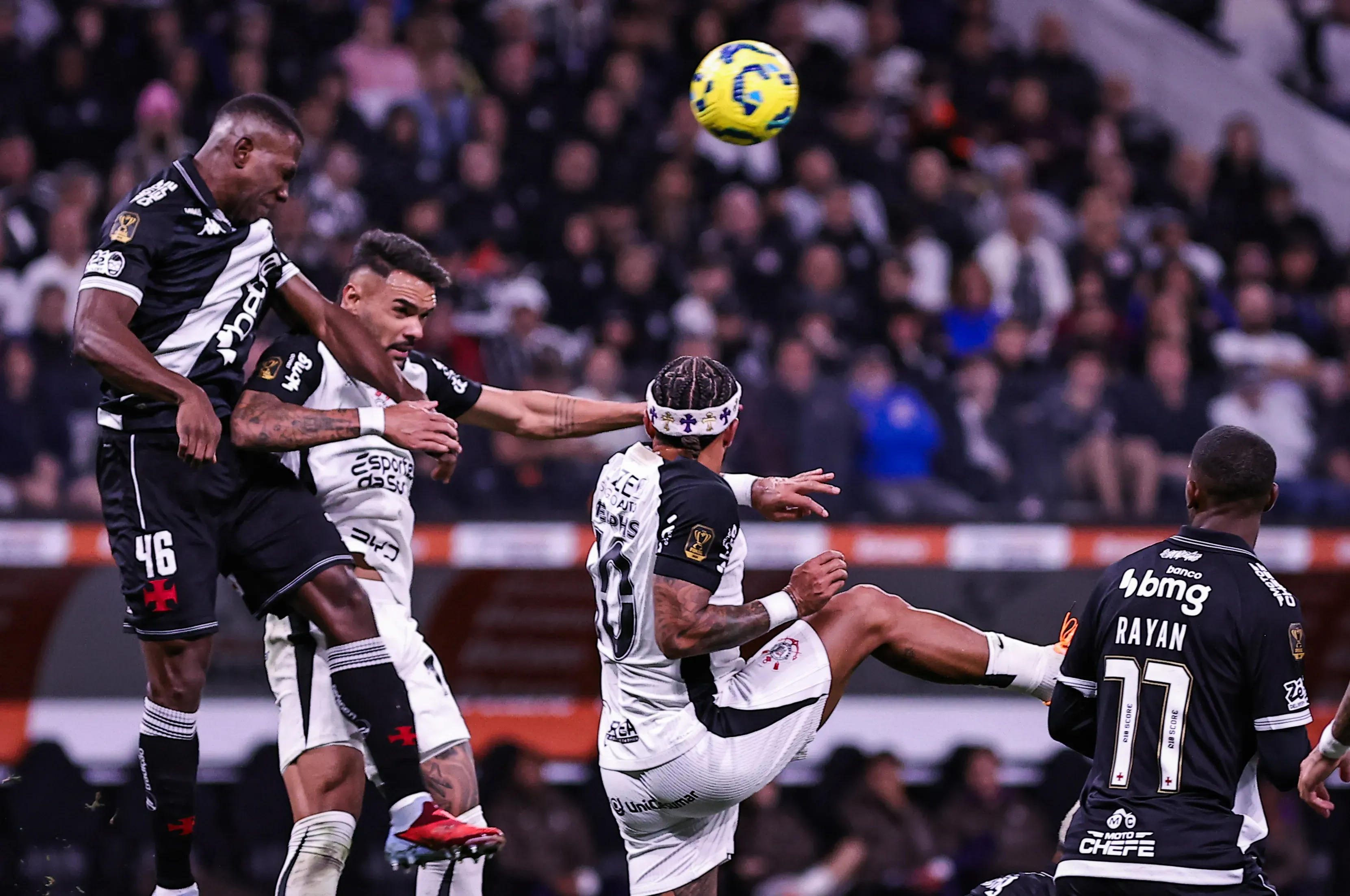 Memphis Depay jogador do Corinthians durante partida contra o Vasco no estadio Arena Corinthians pelo campeonato Copa Do Brasil 2025. Foto: Fabio Giannelli/AGIF