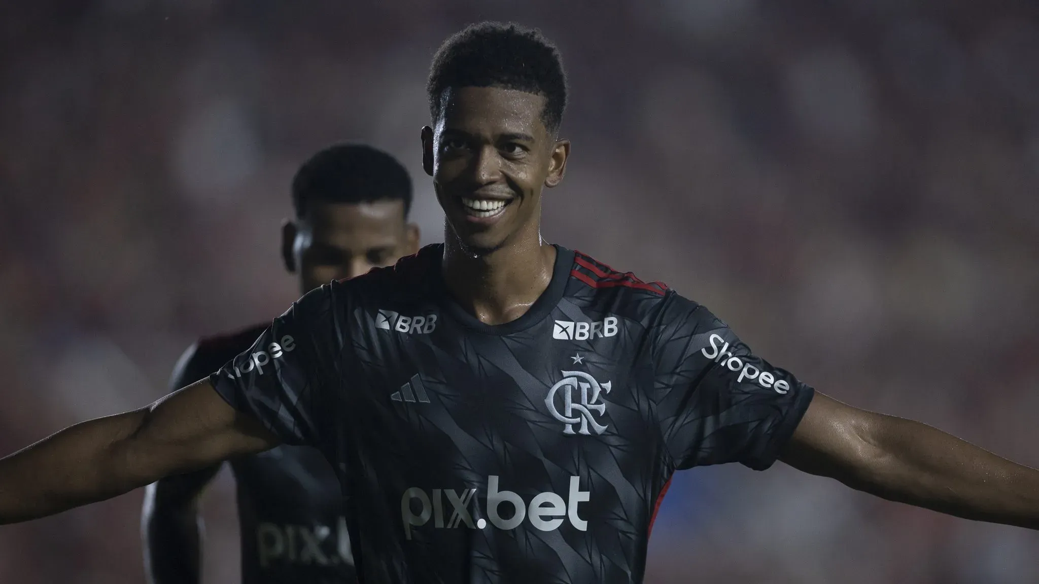 MA – SAO LUIS – 22/01/2025 – CARIOCA 2025, BANGU X FLAMENGO – Carlinhos jogador do Flamengo comemora seu gol durante partida contra o Bangu no estadio Castelao De Sao Luis pelo campeonato Carioca 2025. Foto: Kayan Mendes/AGIF