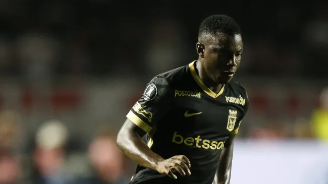 Hinestroza em partida diante do São Paulo. Photo by Miguel Schincariol/Getty Images