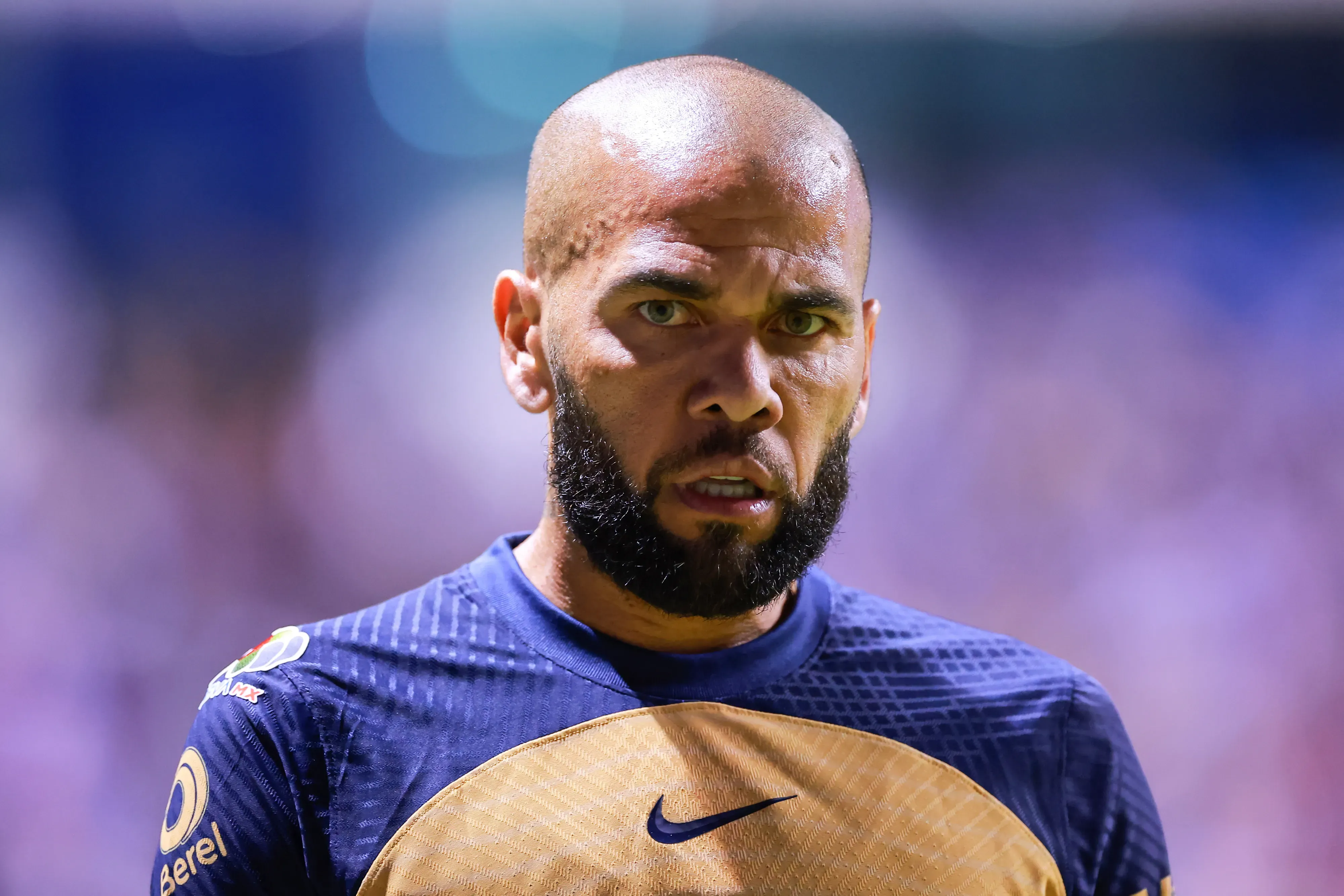 Última vez que Daniel Alves entrou em campo ocorreu em 8 de janeiro de 2023, pelo Pumas-MEX – Foto: Hector Vivas/Getty Images