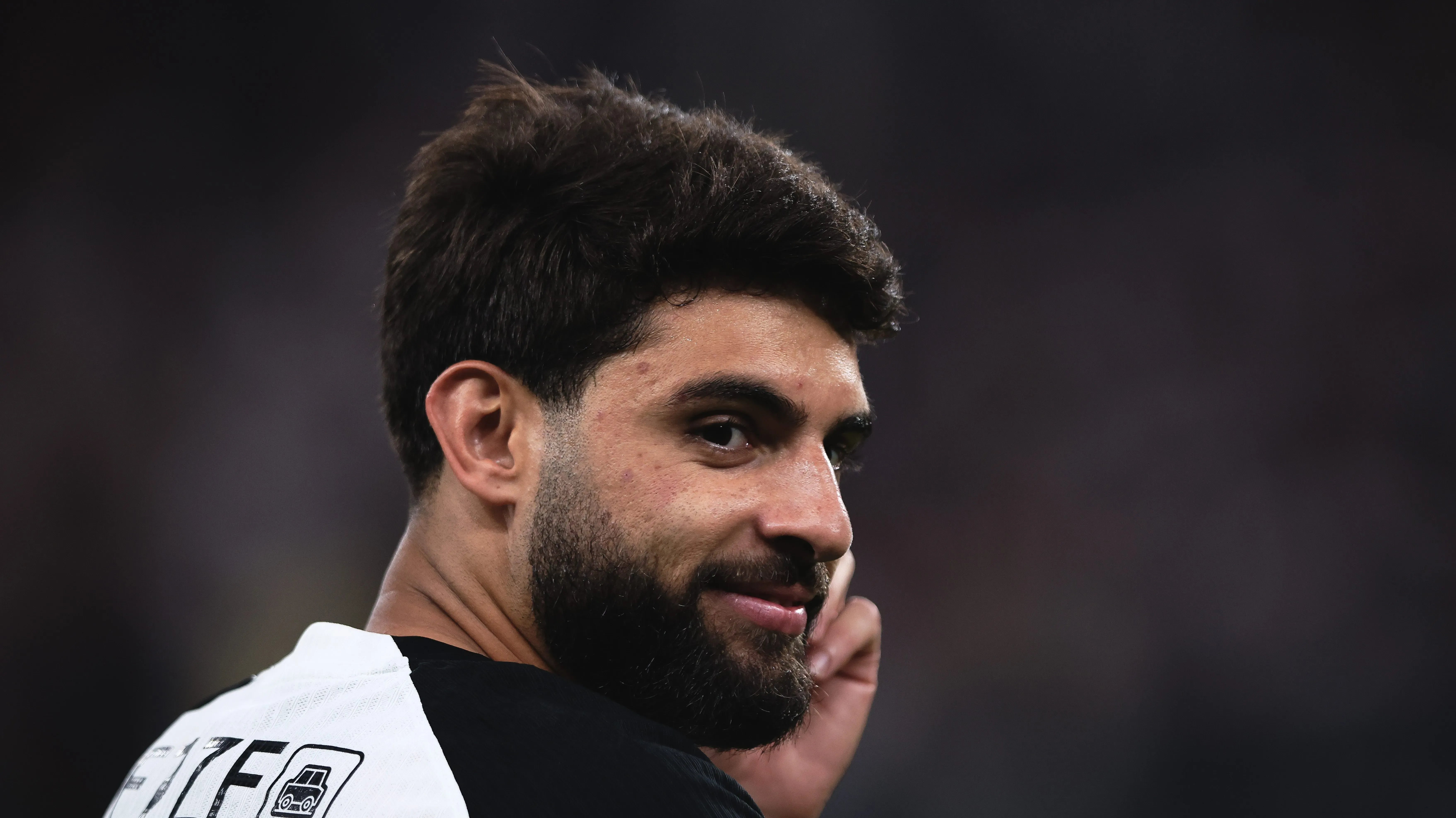 Foto: Ettore Chiereguini/AGIF – Yuri Alberto não será trocado pelo atacante do Flamengo.