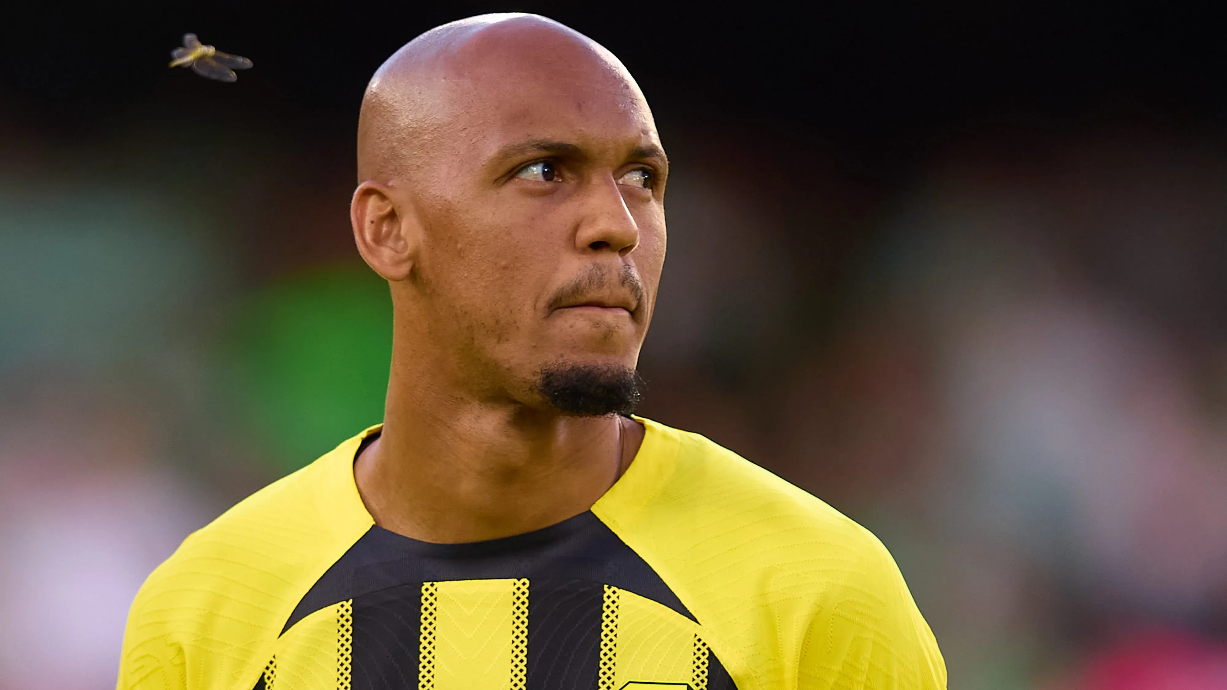 Fabinho Tavares durante partida pelo Al Ittihad – Foto: Fran Santiago/Getty Images