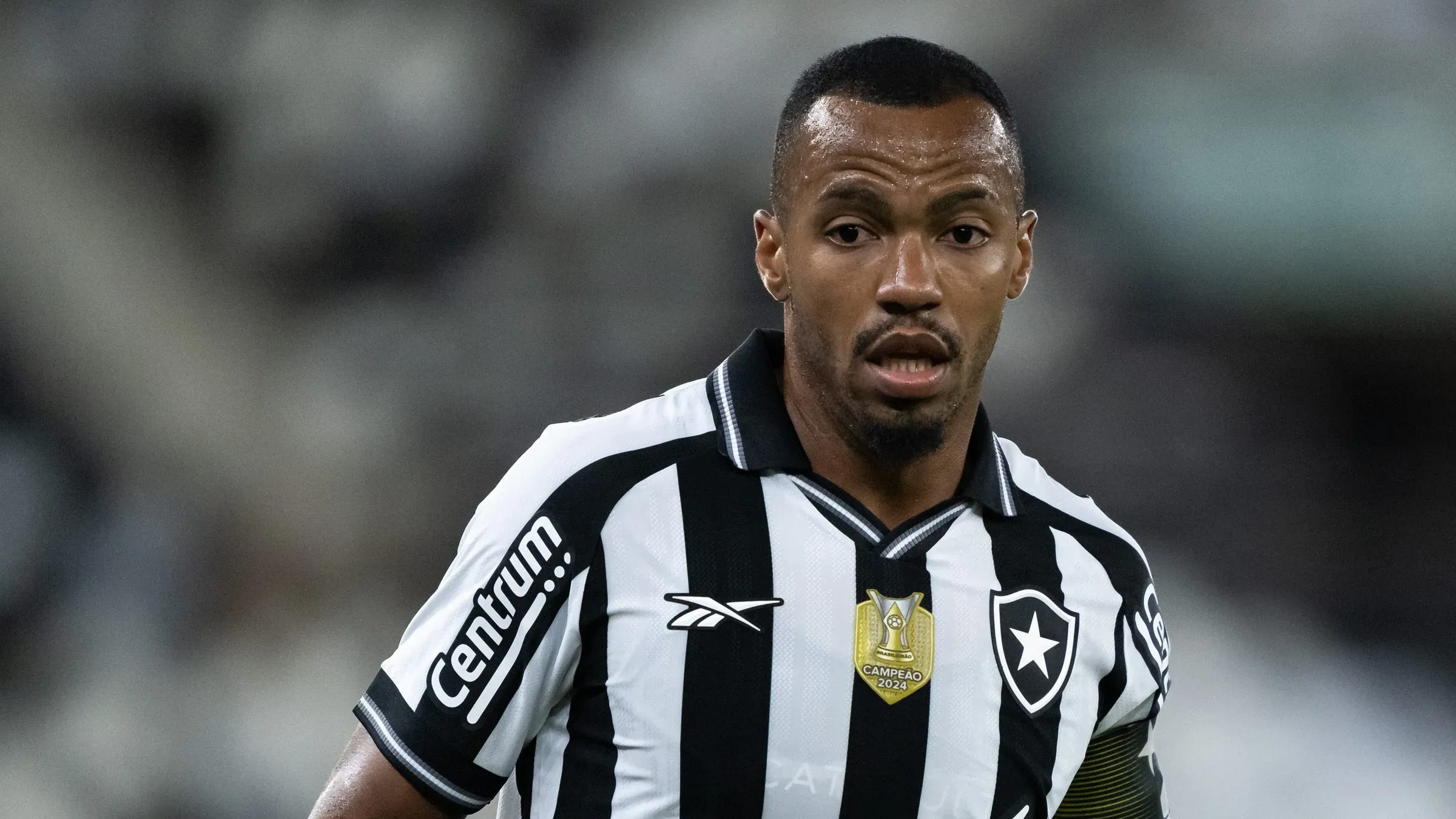 RJ – RIO DE JANEIRO – 29/07/2025 – COPA DO BRASIL 2025, BOTAFOGO X BRAGANTINO – Marlon Freitas jogador do Botafogo durante partida contra o Bragantino no estadio Engenhao pelo campeonato Copa Do Brasil 2025. Foto: Jorge Rodrigues/AGIF