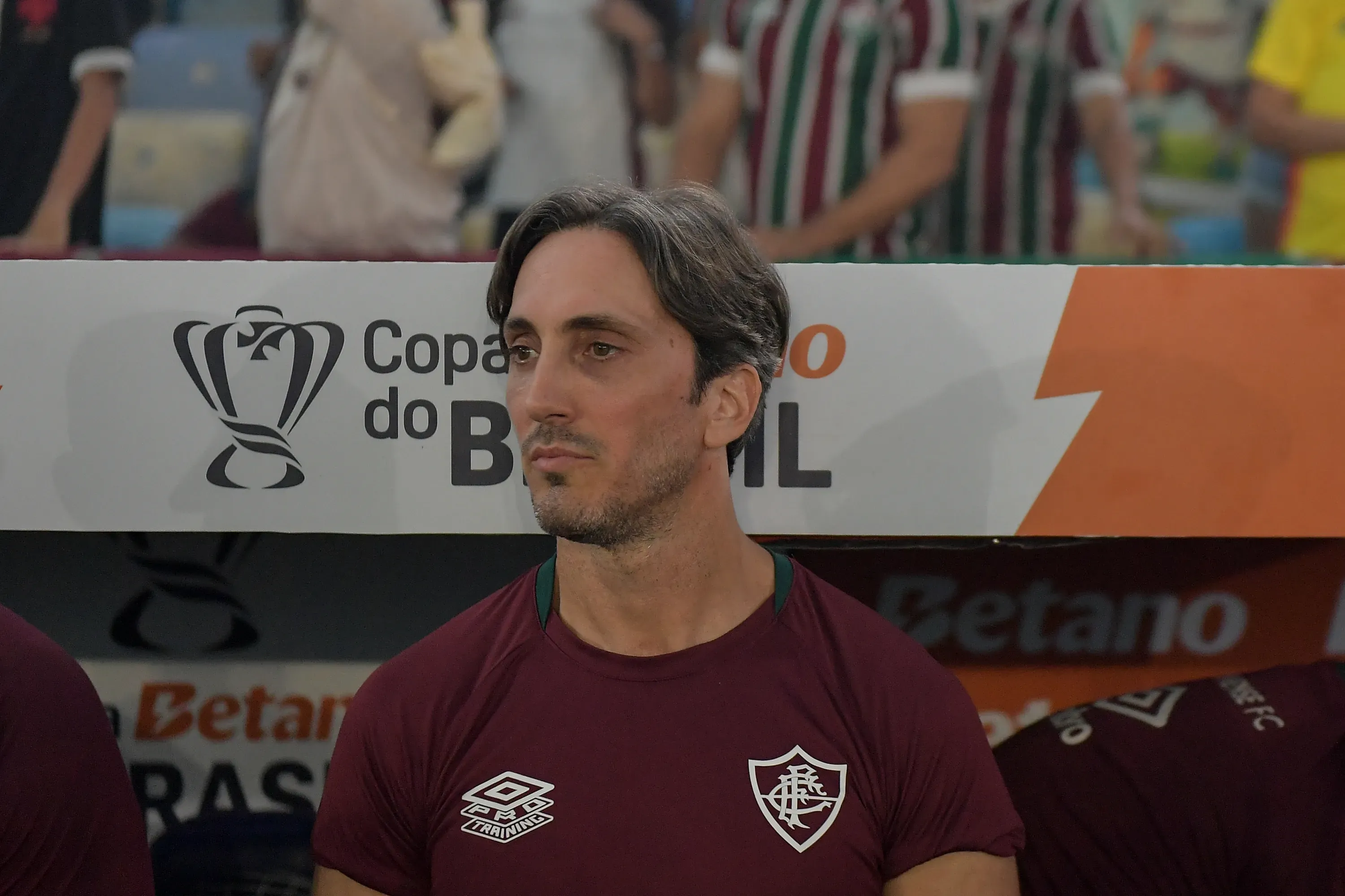 RJ – RIO DE JANEIRO – 14/12/2025 – COPA DO BRASIL 2025, FLUMINENSE X VASCO – Luis Zubeldia tecnico do Fluminense durante partida contra o Vasco no estadio Maracana pelo campeonato Copa Do Brasil 2025. Foto: Thiago Ribeiro/AGIF