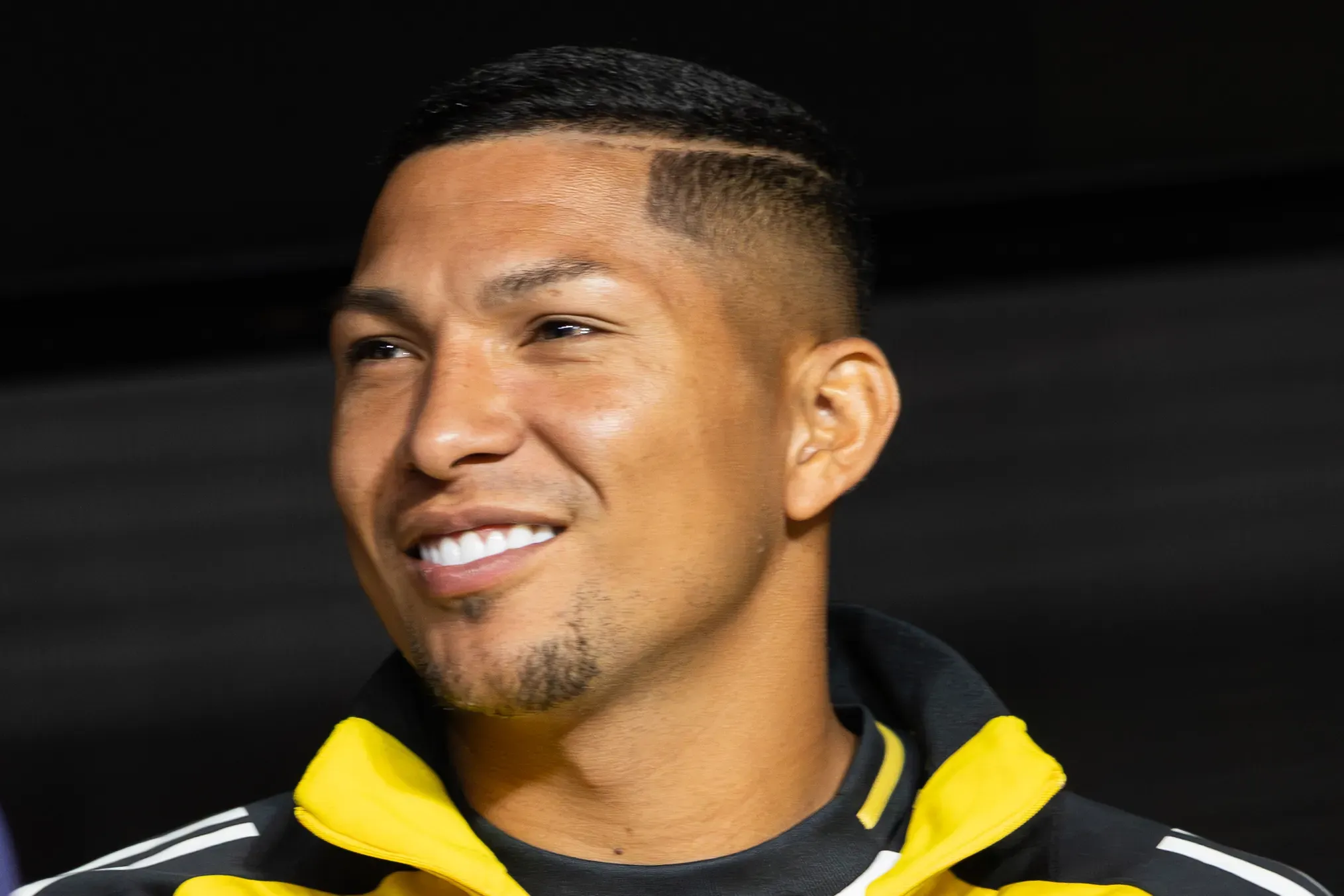 SP – SAO PAULO – 18/10/2025 – BRASILEIRO A 2025, CORINTHIANS X ATLETICO-MG – RONY jogador do Atletico-MG NO NO BANCO DE RESERVAS durante partida contra o Corinthians no estadio Arena Corinthians pelo campeonato Brasileiro A 2025. Foto: Joisel Amaral/AGIF