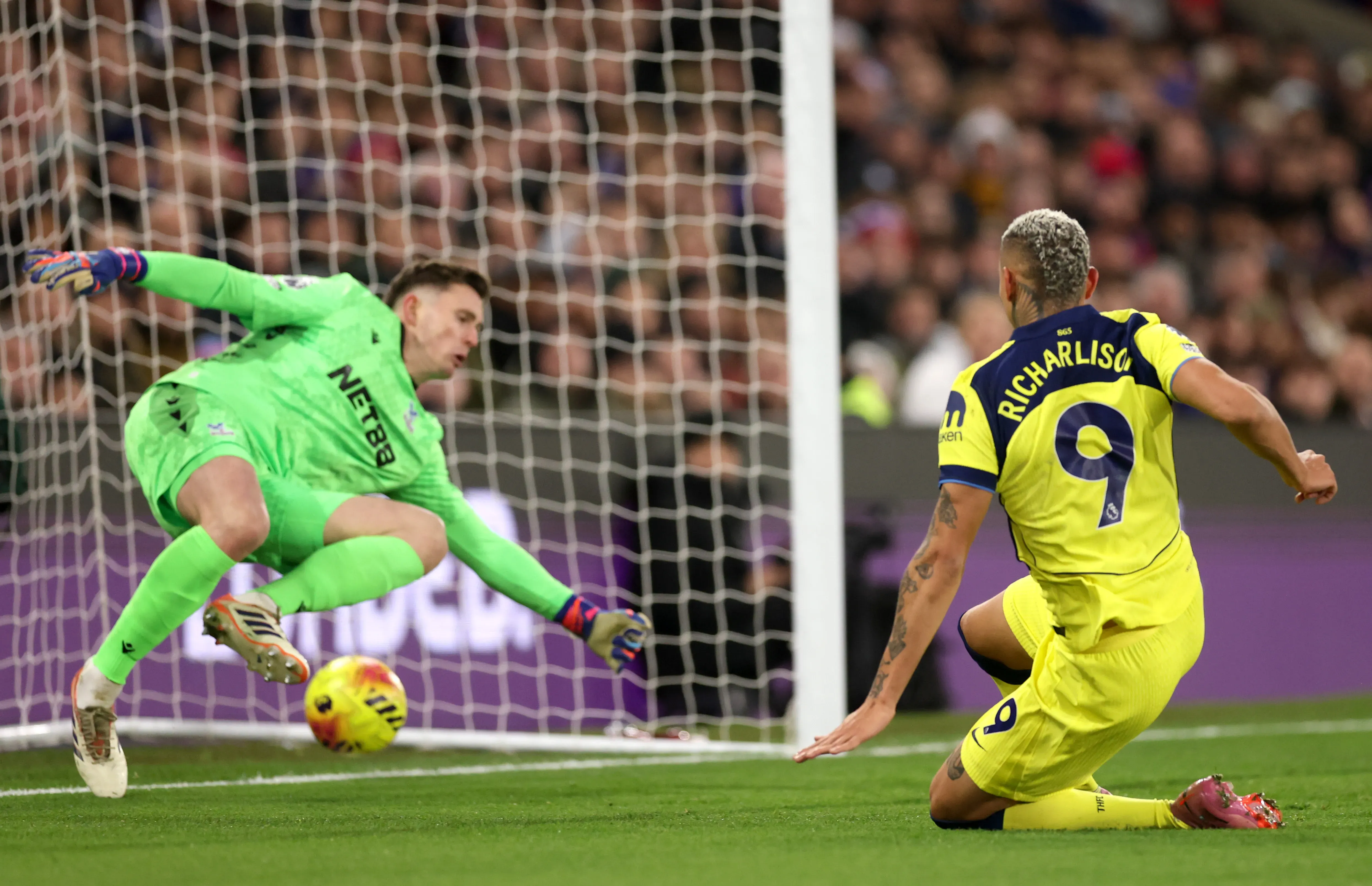 Richalison jogador do Tottenham Hotspur diante do Crystal Palace. (Photo by Julian Finney/Getty Images)