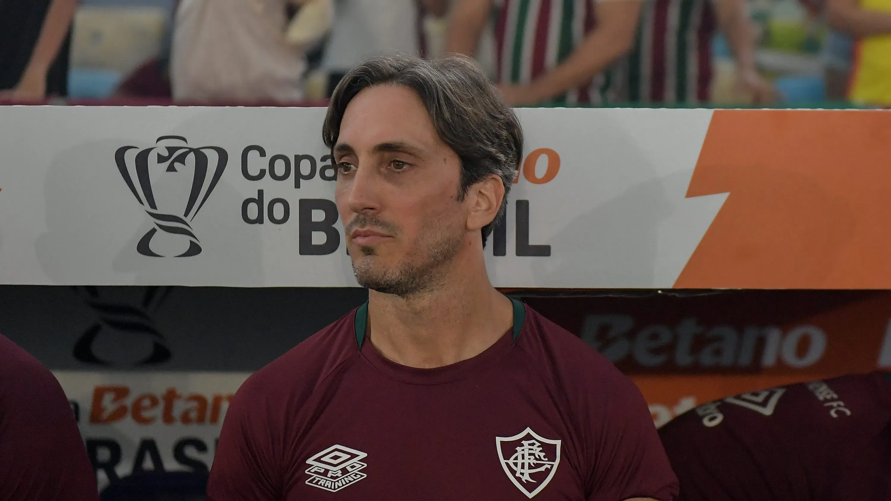 RJ – RIO DE JANEIRO – 14/12/2025 – COPA DO BRASIL 2025, FLUMINENSE X VASCO – Luis Zubeldia tecnico do Fluminense durante partida contra o Vasco no estadio Maracana pelo campeonato Copa Do Brasil 2025. Foto: Thiago Ribeiro/AGIF