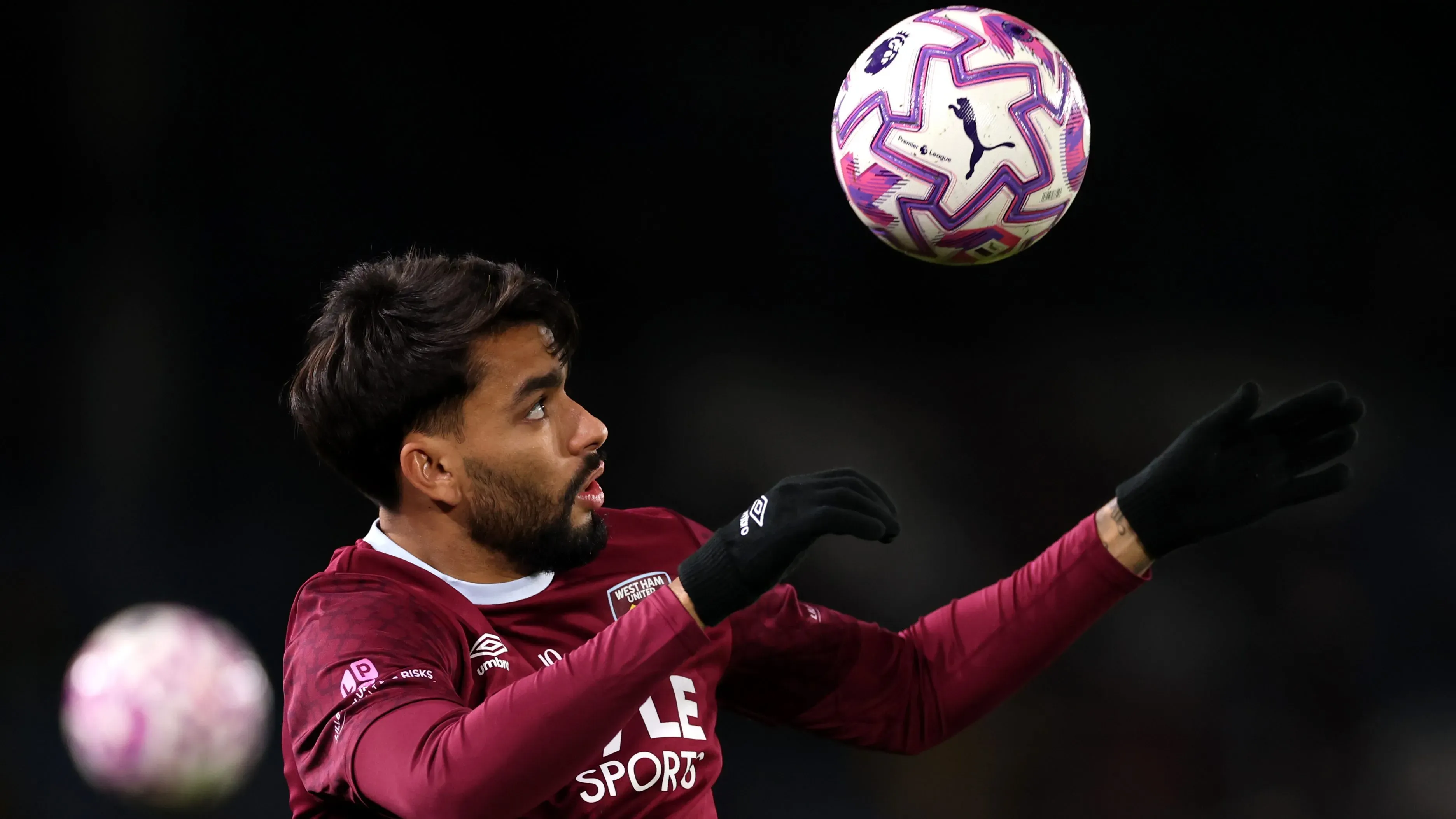 Lucas Paquetá durante partida pelo West Ham – Foto: Stu Forster/Getty Images