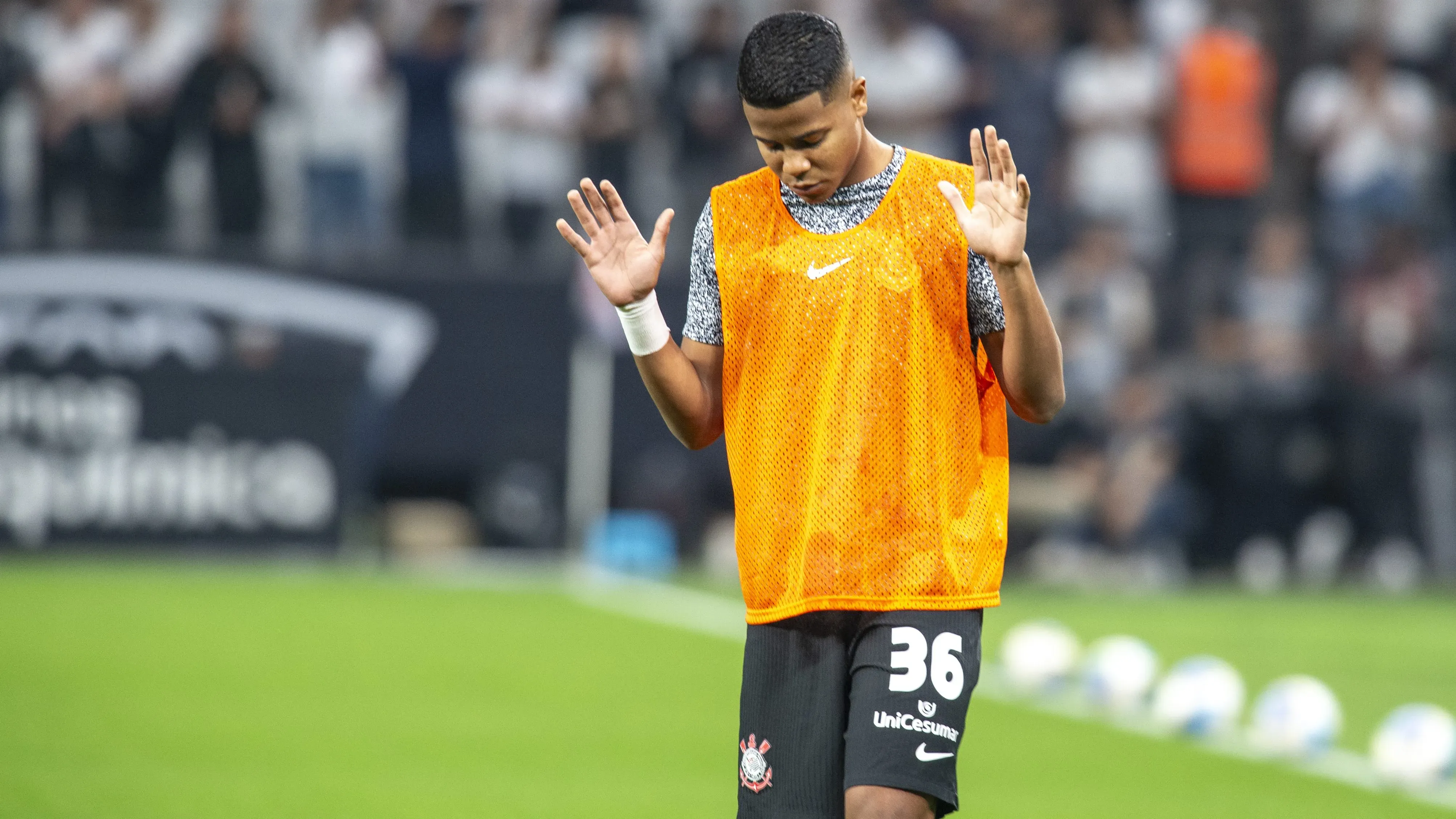 Wesley não rendeu o que era esperado - Foto: Anderson Romão/AGIF.