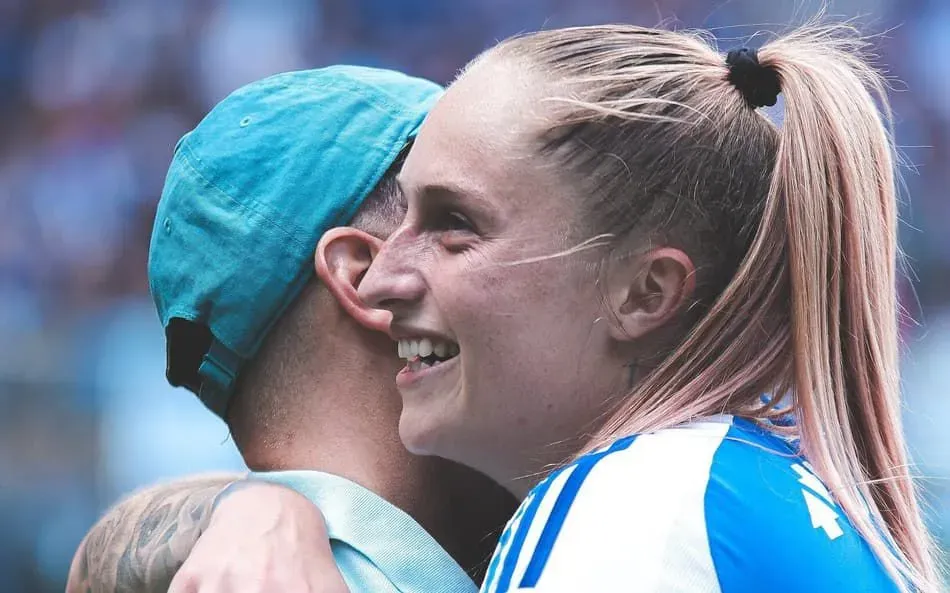 Isa Haas e Jonas Urias. Foto: Gustavo Martins/Cruzeiro