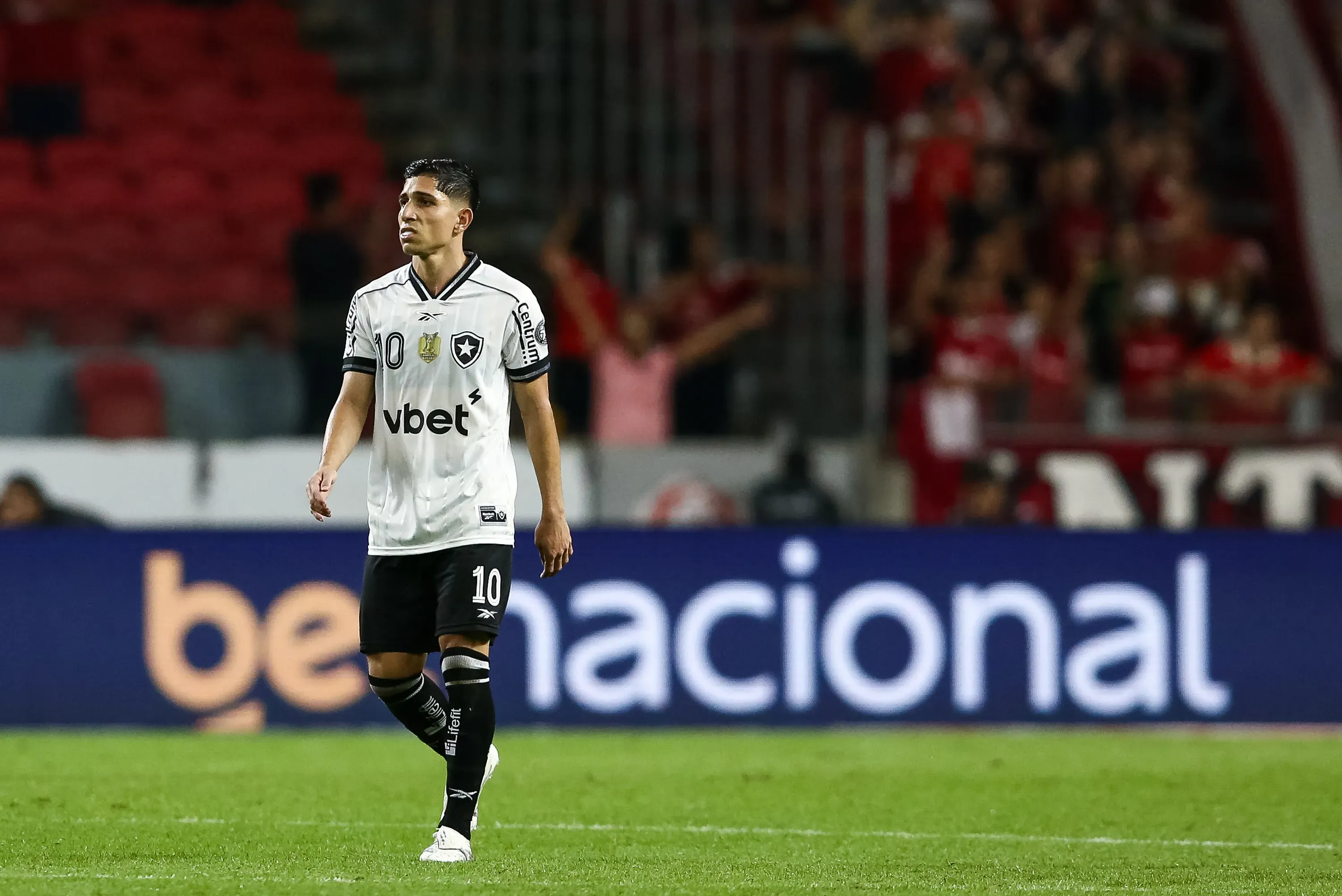 Savarino, camisa 10 do Botafogo. (Photo by Pedro H. Tesch/Getty Images)