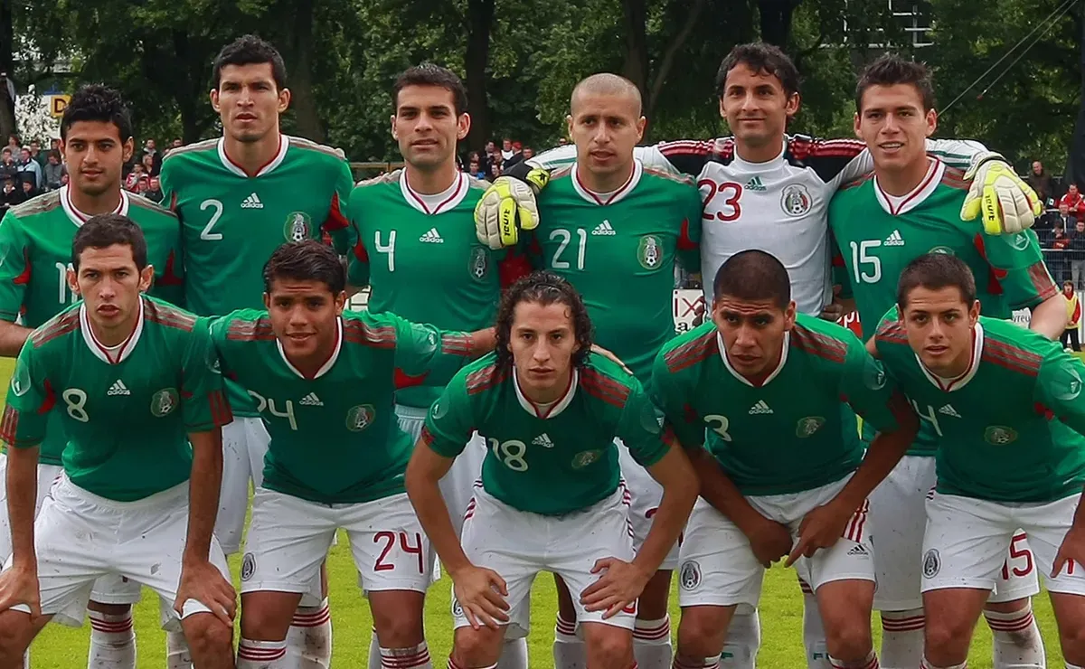 “No sirven para nada”: Leyenda de Chivas, Bofo Bautista, explotó contra los naturalizados en Selección Mexicana
