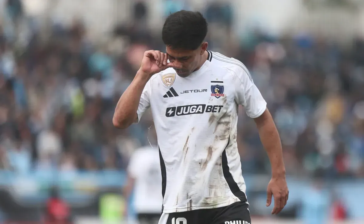 Colo Colo confirma salida de 4 jugadores, incluido Salomón Rodríguez