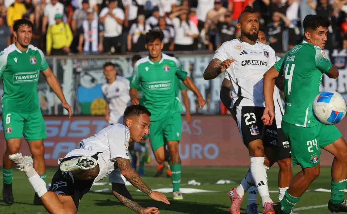 Colo Colo pierde a su arquero titular Martín Ballesteros, quien ficha por Audax Italiano