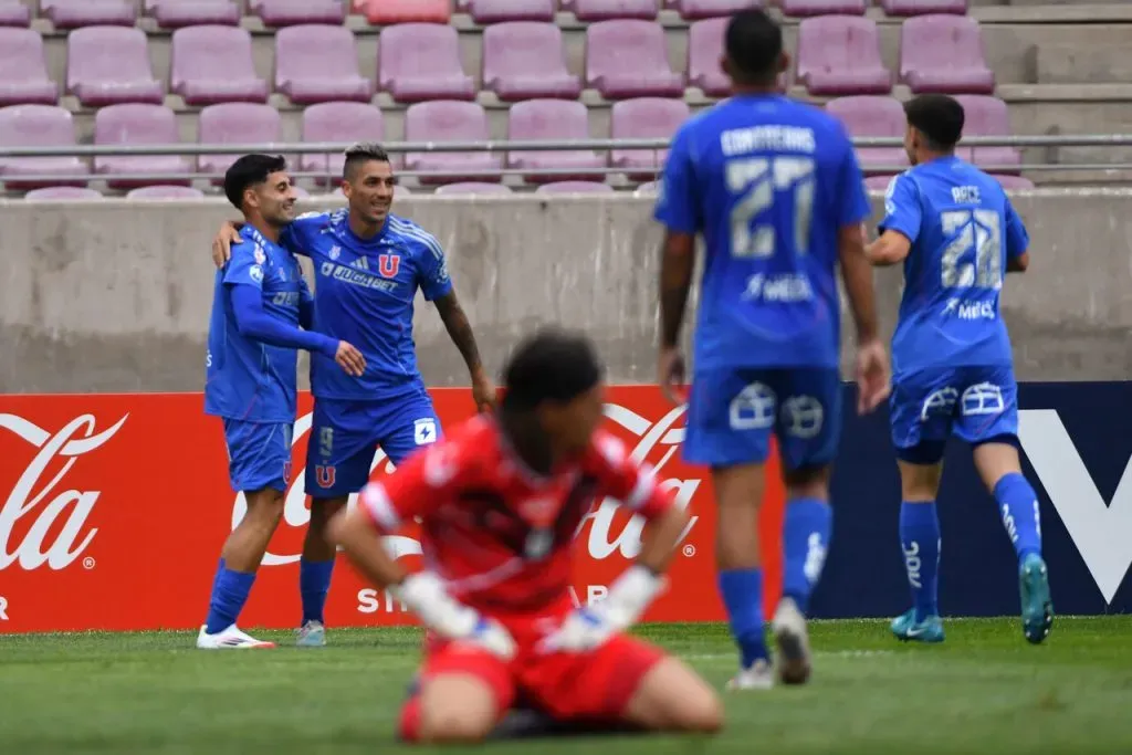 Universidad de Chile quiere triunfar en el debut