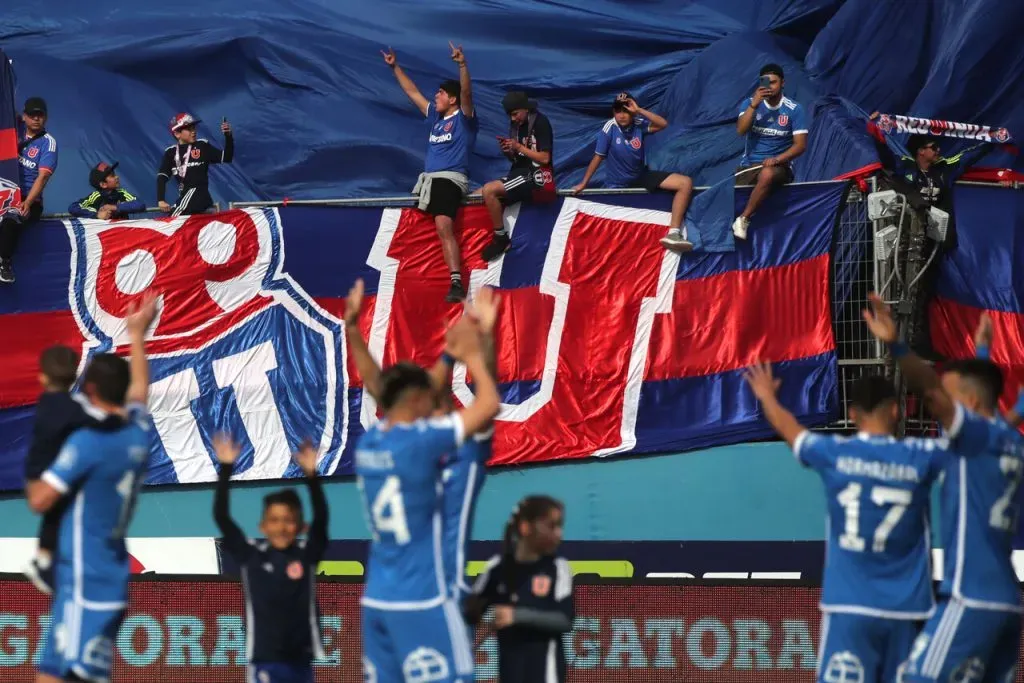 En la U preparan un gran recibimiento para el equipo | Foto: Photosport