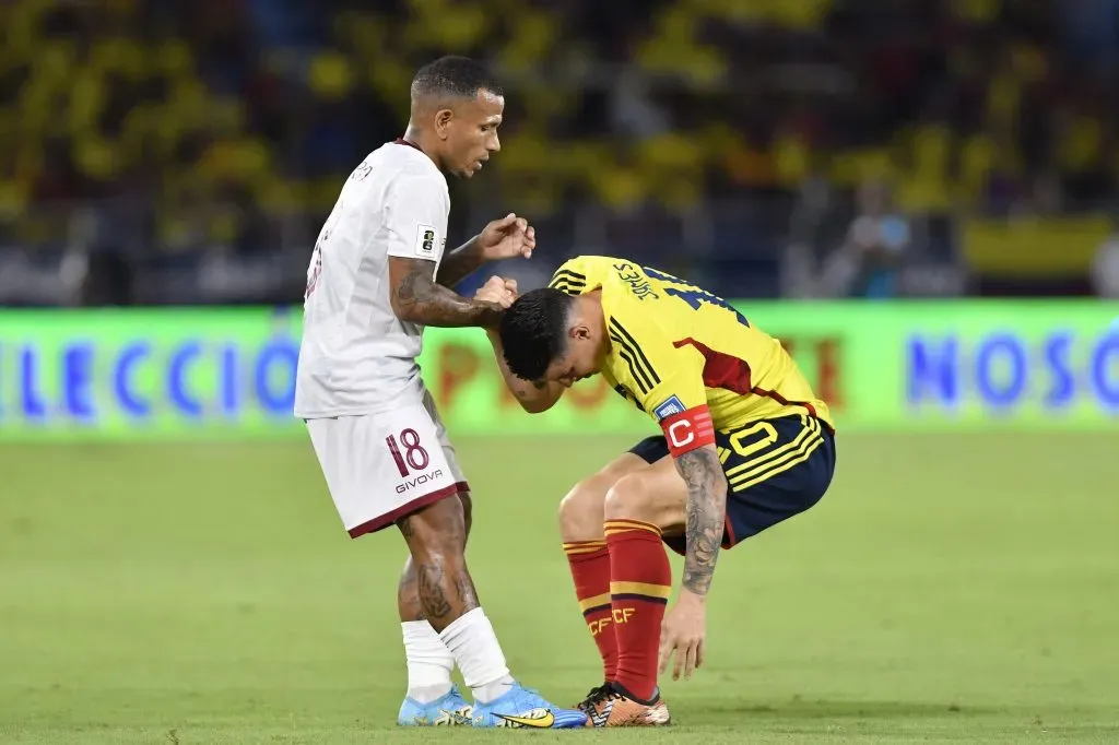 James Rodríguez en el debut de Colombia ante Venezuela en las Eliminatorias rumbo al Mundial de 2026. / Getty Images.