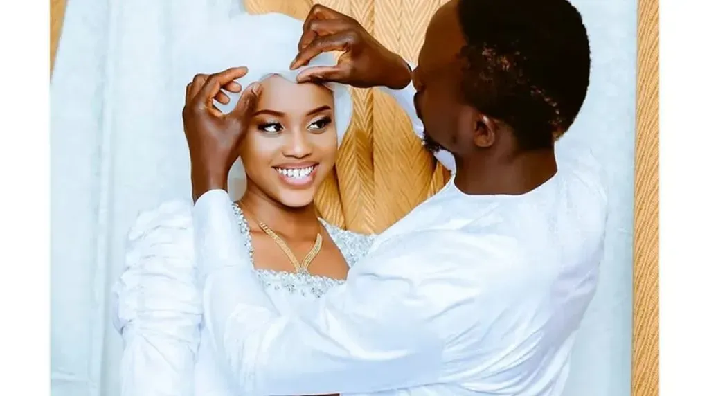 Sadio Mané y Aisha Tamba tuvieron un humilde matrimonio en Dakar, Senegal.