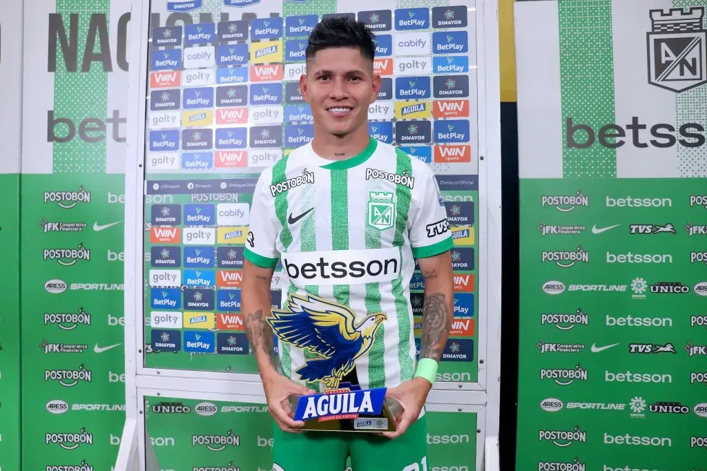 Jorman Campuzano, elegido la figura del partido contra Millonarios. Photo: VizzorImage / Daniel Gallo / Cont