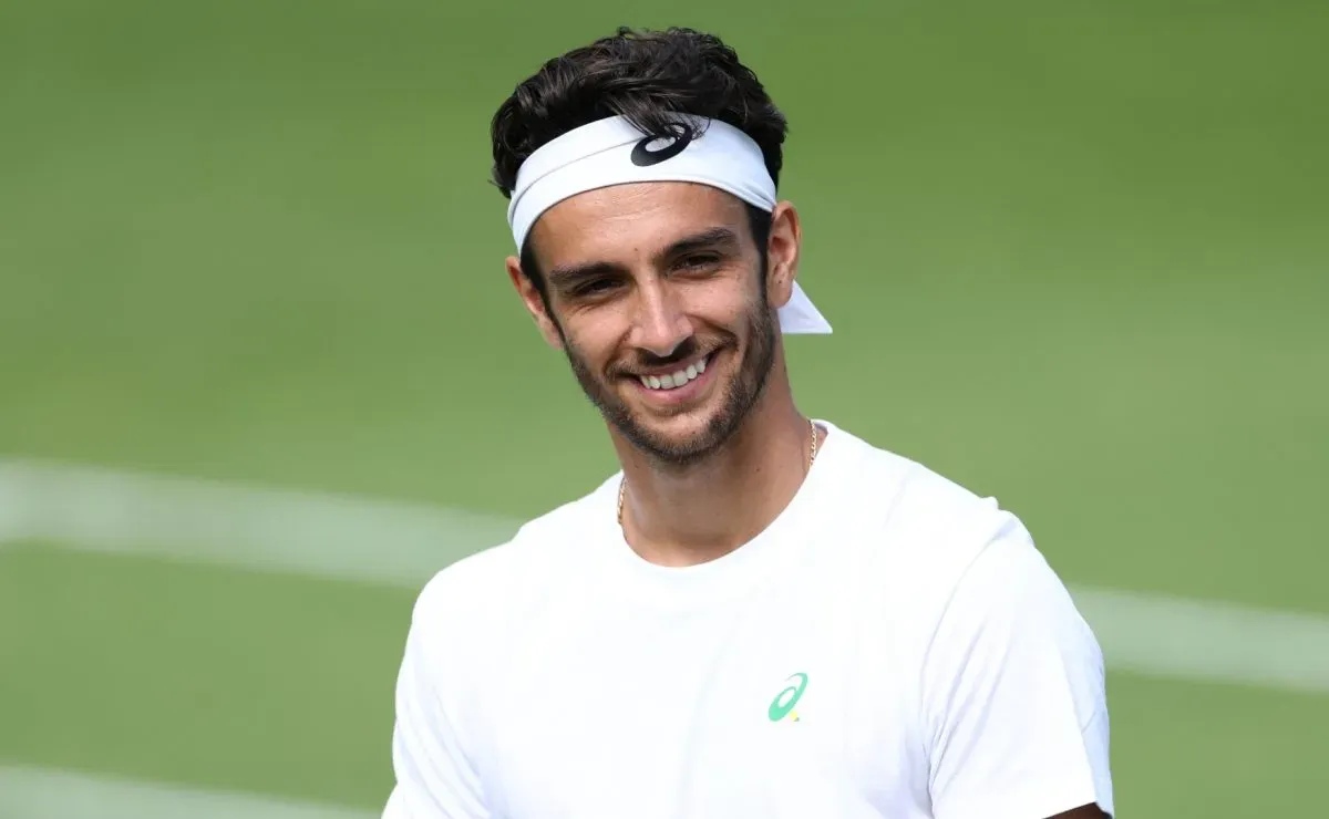Muetti Lorenzo Musetti's net worth: How wealthy is the Italian tennis player ...