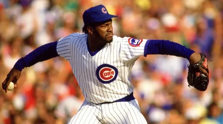 Lee won 3 Rolaids Relief Man Award with the Cardinals. (Getty)