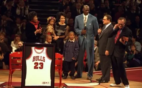 Bulls’ owner Jerry Reinsdorf also owns the Chicago White Sox. (Getty)