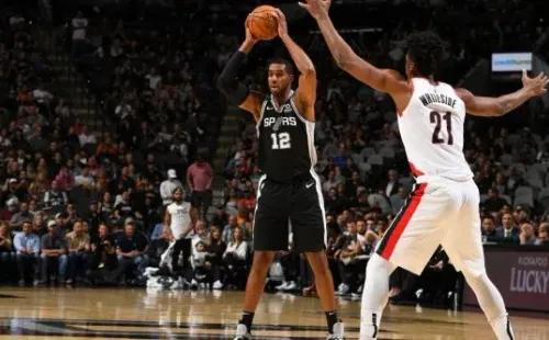 Aldridge left the Blazers to join the Spurs. (Getty)