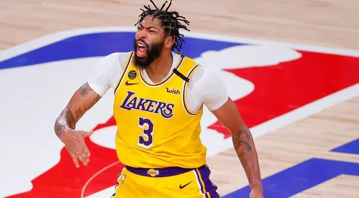 Anthony Davis of the Los Angeles Lakers reacts against the Miami Heat. (Getty)