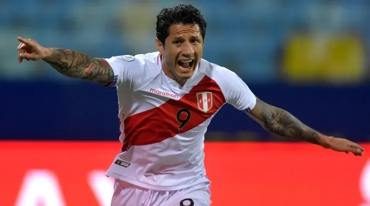 Gianluca Lapadula of Peru. (Getty)