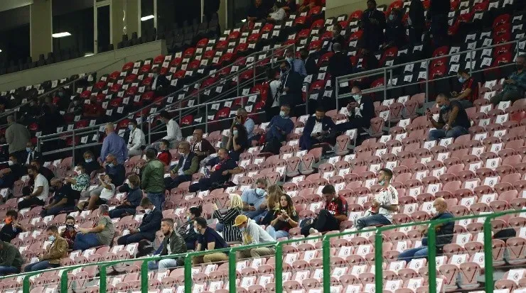 1,000 spectators were allowed for a Milan game in the 2020/21 season. (Getty)