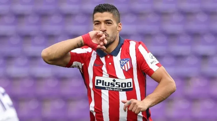 Luis Suarez’s absence will be a massive blow for Uruguay. (Getty)