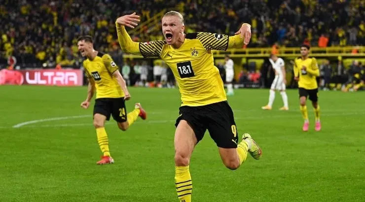 Erling Haaland of Borussia Dortmund (Photo by Lukas Schulze/Getty Images)