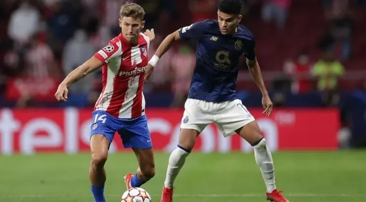 Luis Diaz (R) of FC Porto during the UEFA Champions League group B match between Atletico Madrid and FC Porto (Photo by Gonzalo Arroyo Moreno/Getty Images)