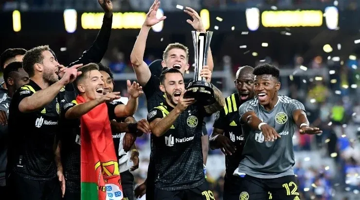 Milton Valenzuela #19 of Columbus Crew lifts the 2021 Campeones Cup (Photo by Emilee Chinn/Getty Images)