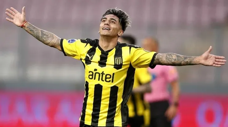 Facundo Torres (Photo by Paolo Aguilar – Pool/Getty Images)