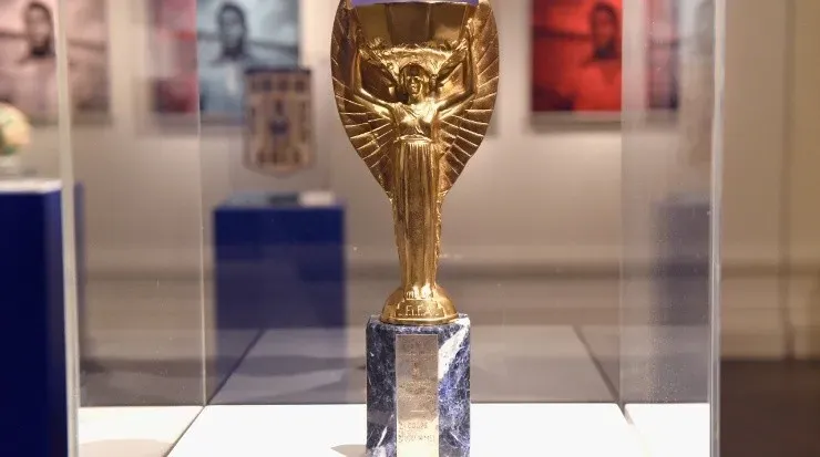 Jules Rimet Trophy, FIFA World Cup Trophy