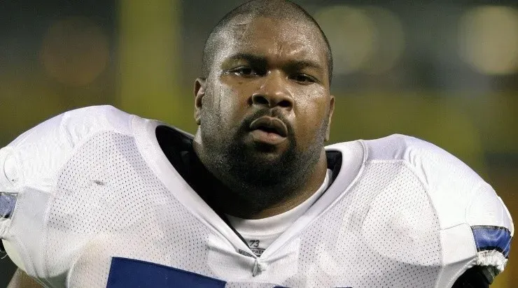 Larry Allen (Photo by George Gojkovich/Getty Images)