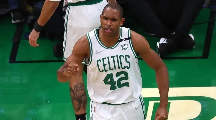 Al Horford (Photo by Adam Glanzman/Getty Images)