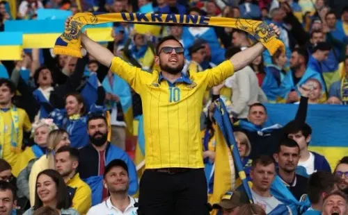 Beyond the harsh present they are going through, the Ukrainians do not lose their passion for football (Getty Images)